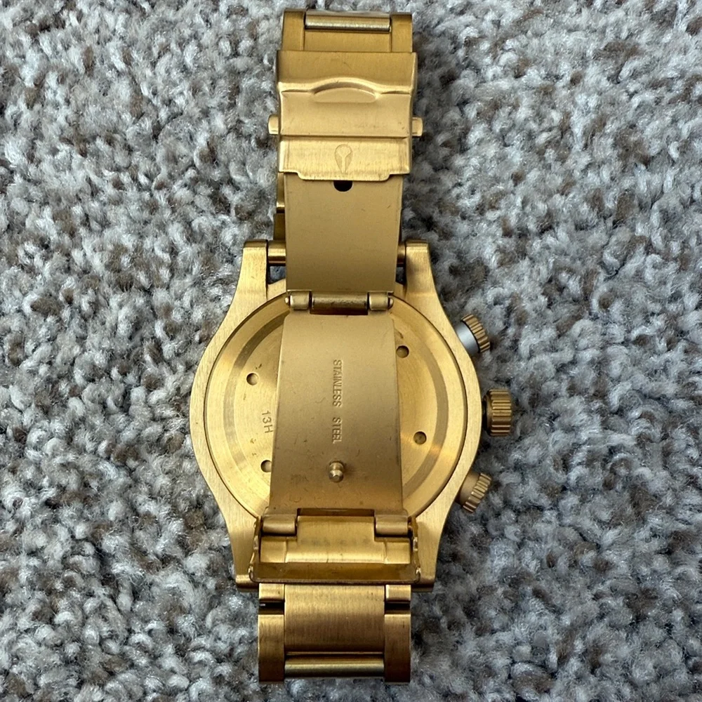 Nixon Mens Gold Watch 48-20 Chrono Stainless Steel Used